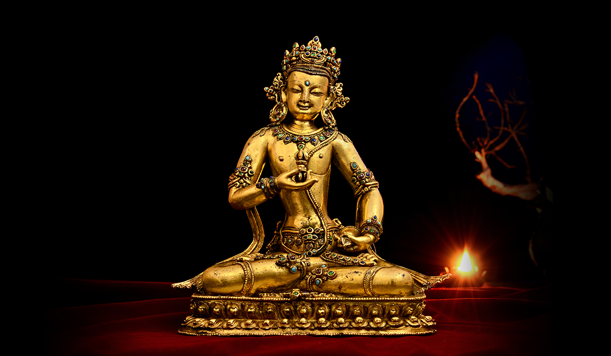 十四世纪  西藏丹萨替嵌宝石金刚萨埵 